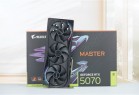 自带炫酷色彩！技嘉RTX 5070 MASTER显卡图赏